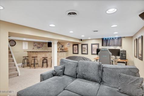 24 Bruen Court East Greenbush NY 12144
