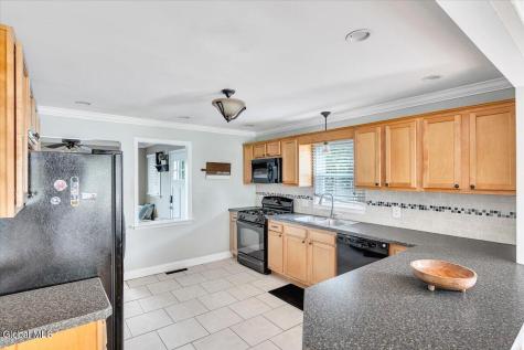 24 Bruen Court East Greenbush NY 12144