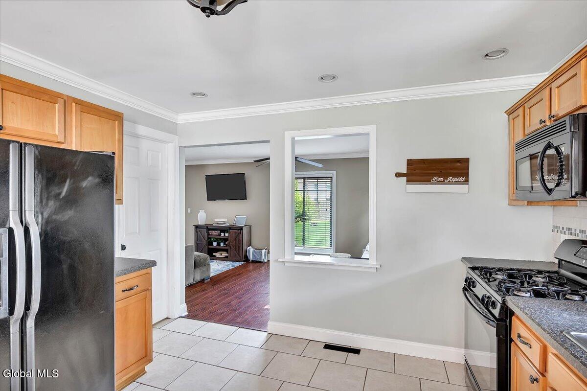24 Bruen Court East Greenbush NY 12144