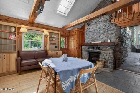 159 Eastside Drive Ballston Lake NY 12019