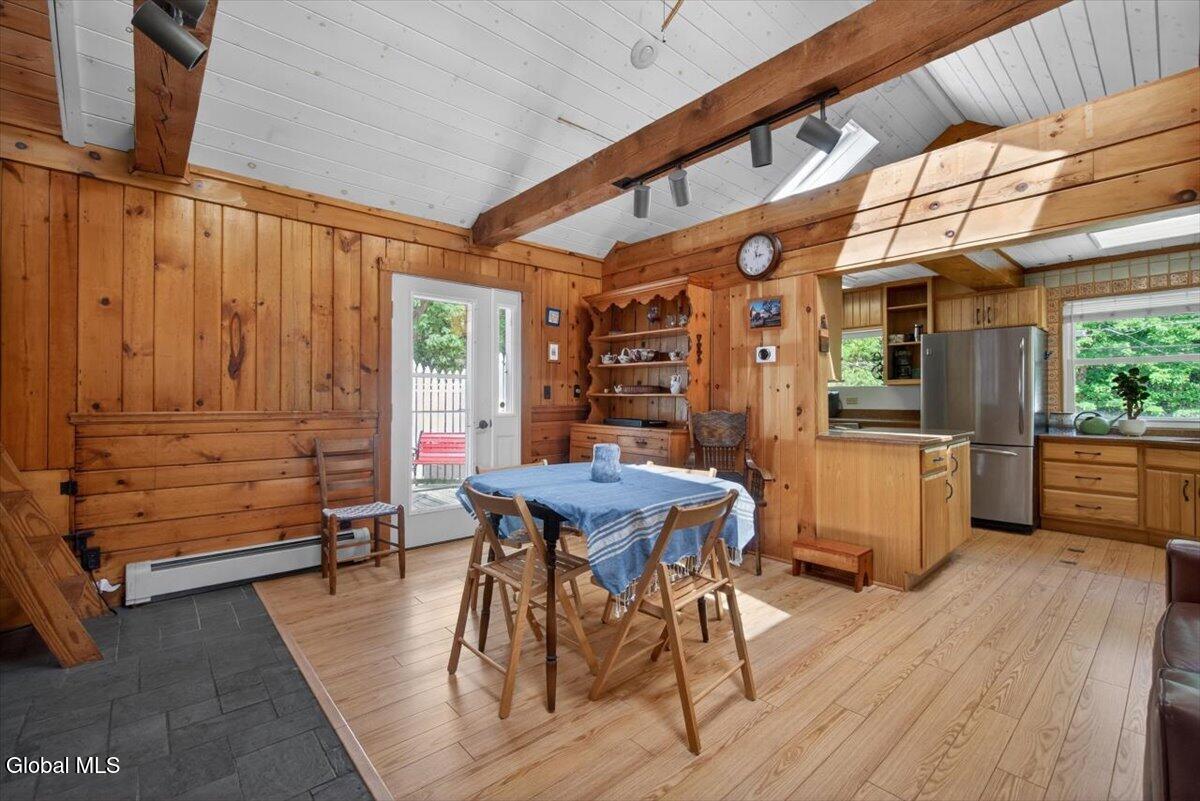 159 Eastside Drive Ballston Lake NY 12019
