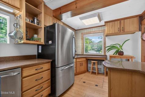 159 Eastside Drive Ballston Lake NY 12019
