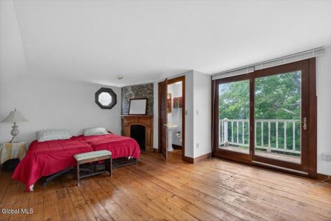 159 Eastside Drive Ballston Lake NY 12019