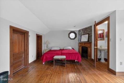 159 Eastside Drive Ballston Lake NY 12019