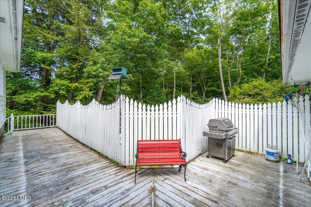 159 Eastside Drive Ballston Lake NY 12019