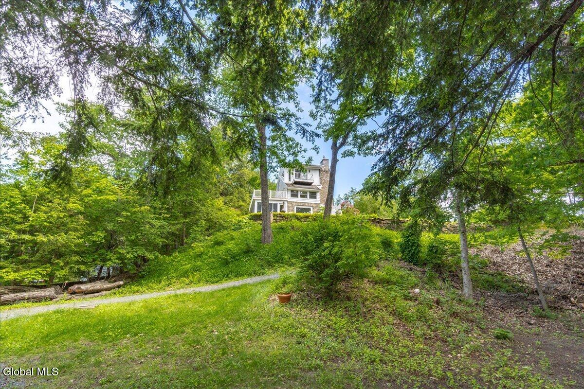 159 Eastside Drive Ballston Lake NY 12019