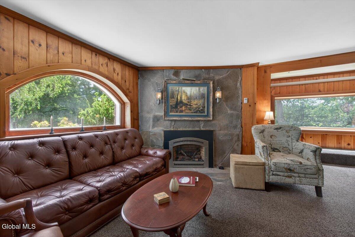 159 Eastside Drive Ballston Lake NY 12019