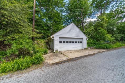 159 Eastside Drive Ballston Lake NY 12019