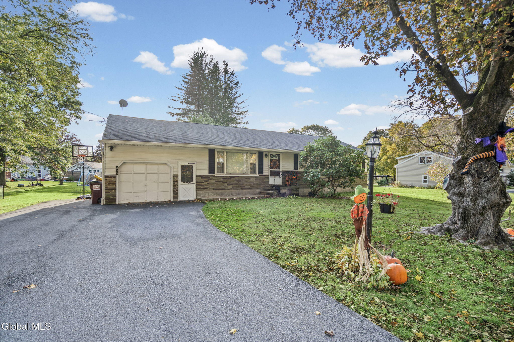 233 Stage Road Ballston Spa NY 12019