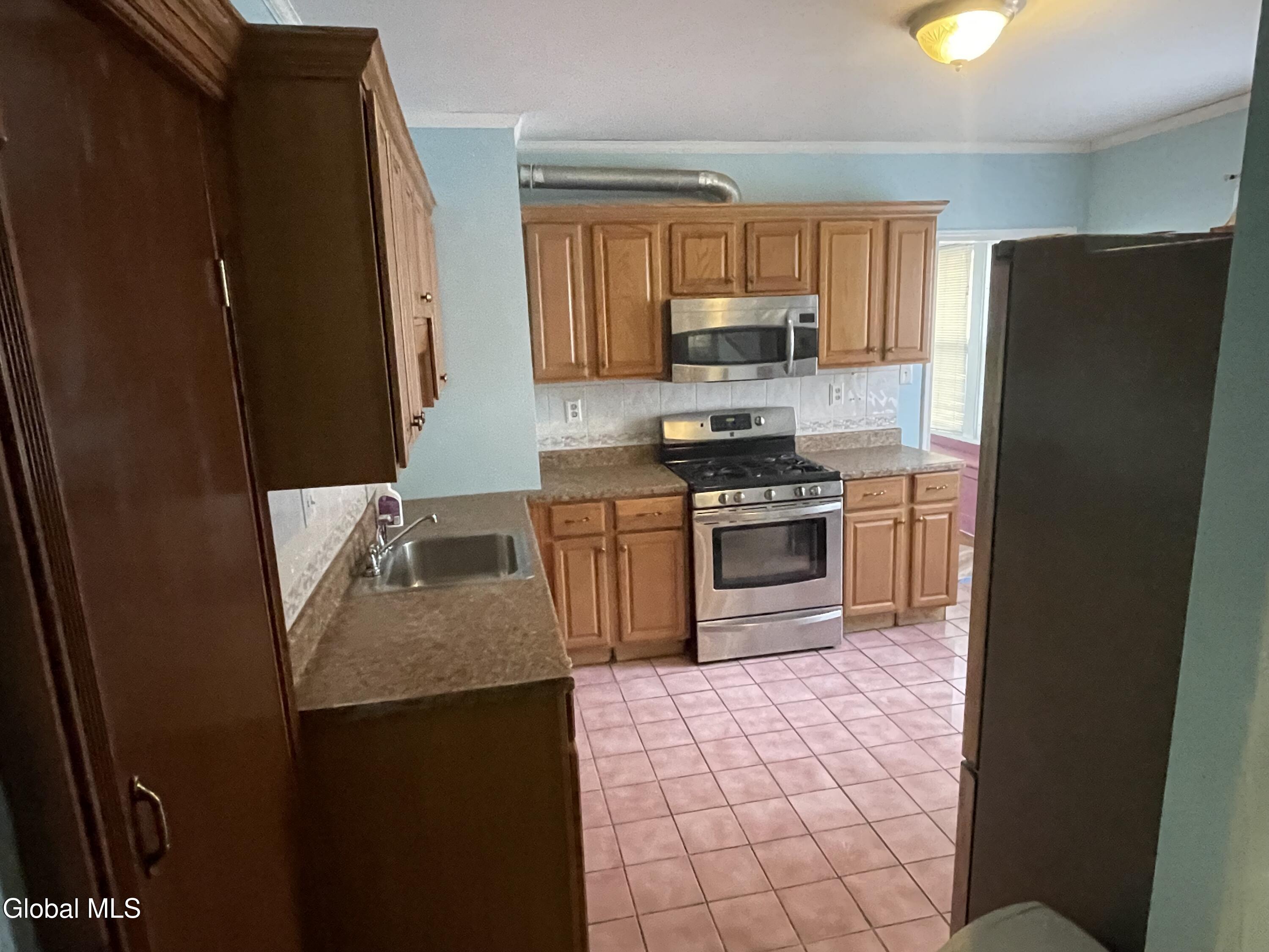 1328 Dewitt Street Schenectady NY 12303