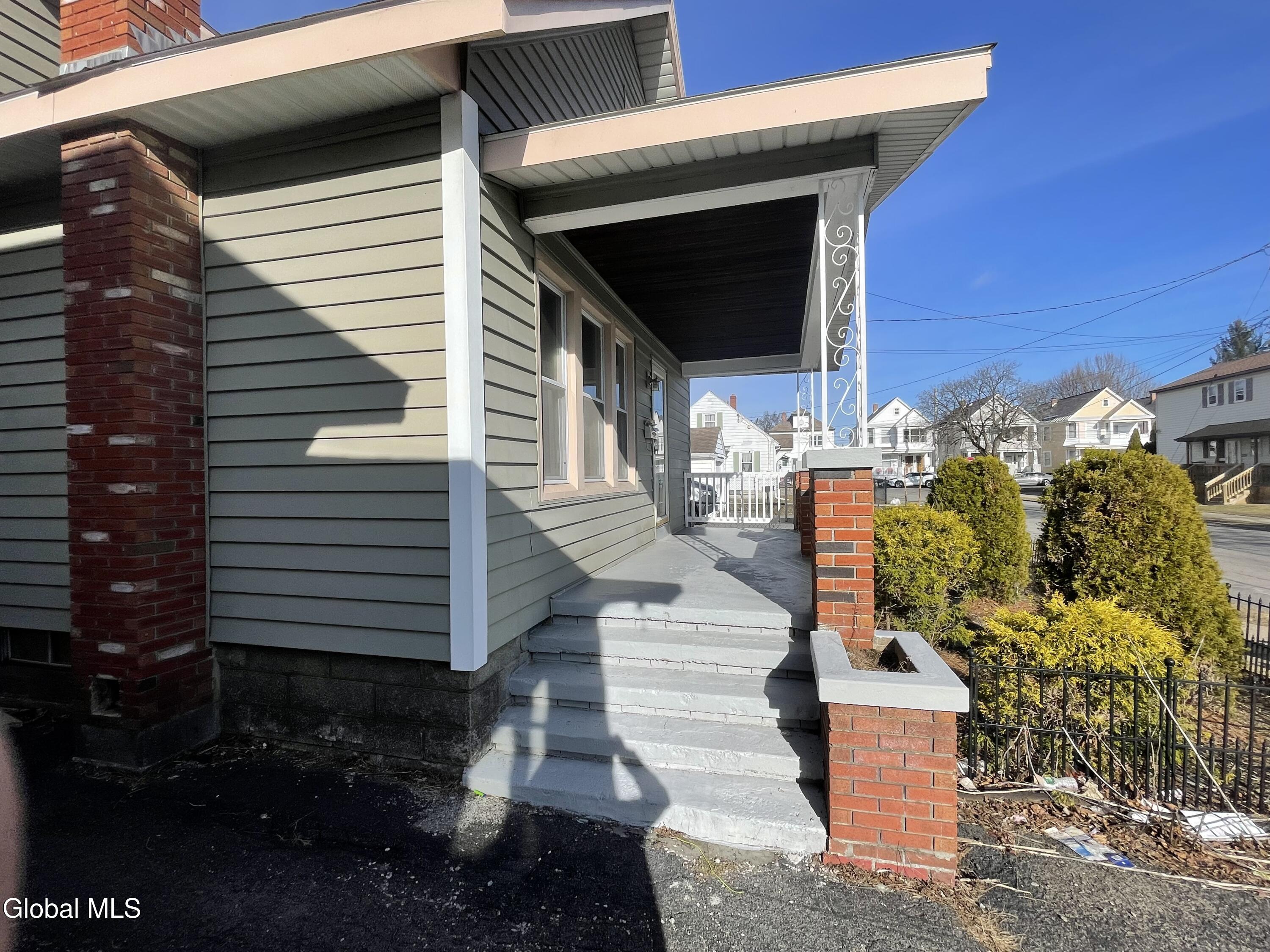 1328 Dewitt Street Schenectady NY 12303