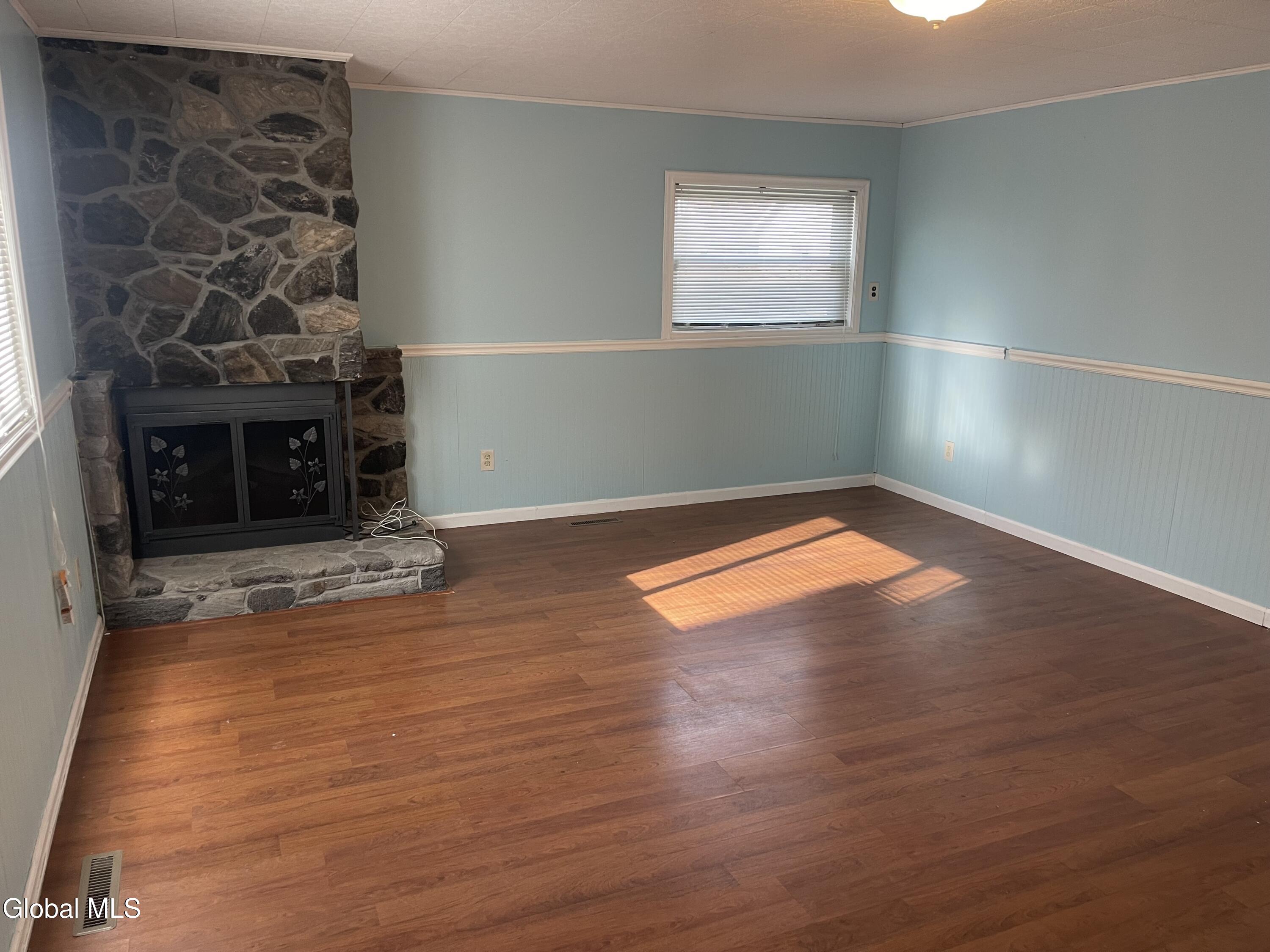 1328 Dewitt Street Schenectady NY 12303