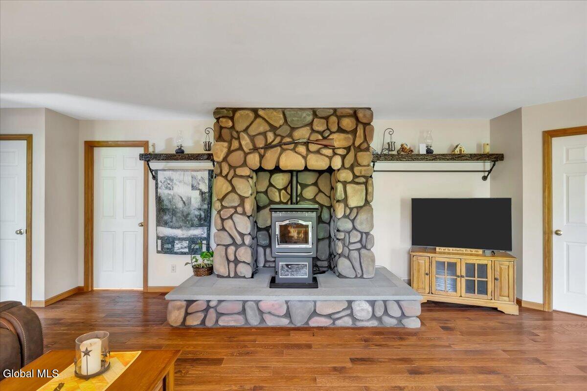 525 Crook's Grove Road Ballston Spa NY 12020