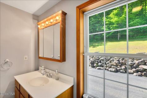 525 Crook's Grove Road Ballston Spa NY 12020