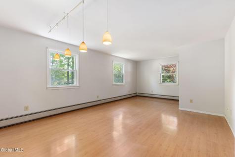 13 Pinehurst Drive Clifton Park NY 12065
