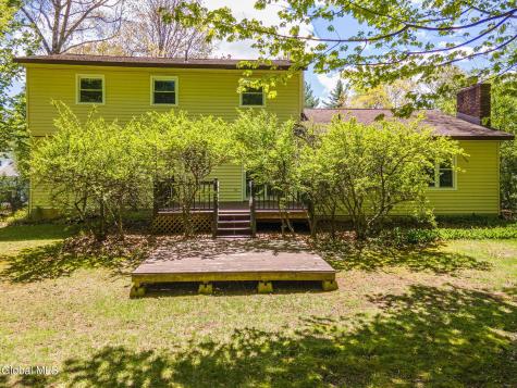 13 Pinehurst Drive Clifton Park NY 12065