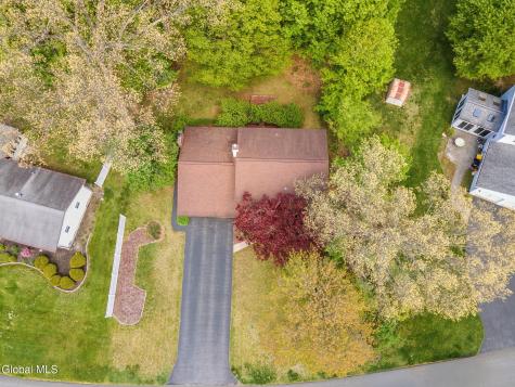 13 Pinehurst Drive Clifton Park NY 12065