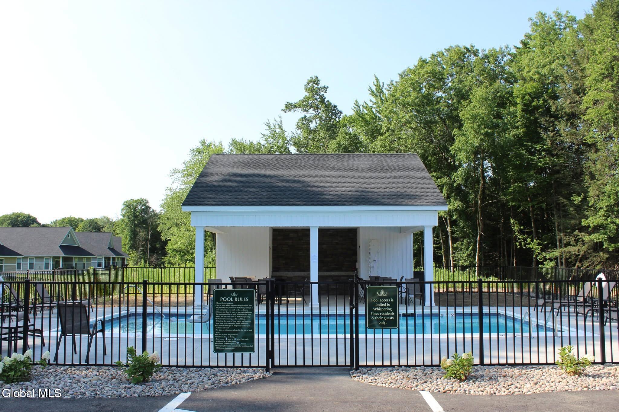 93 Whispering Pines Way Schenectady NY 12306