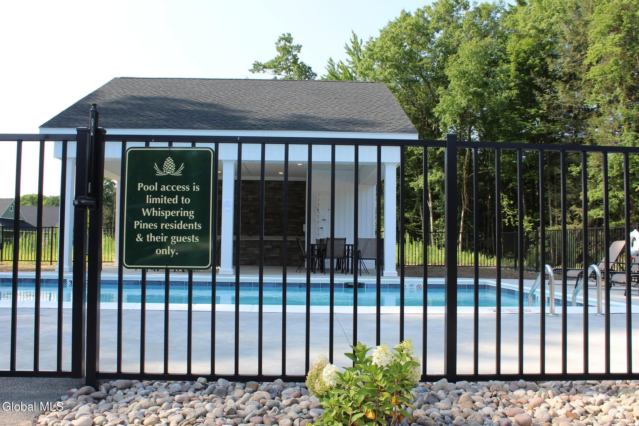 93 Whispering Pines Way Schenectady NY 12306