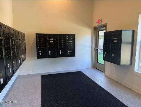 93 Whispering Pines Way Schenectady NY 12306