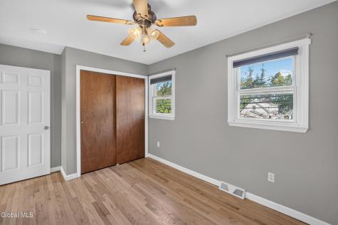 1816 Providence Avenue Niskayuna NY 12309