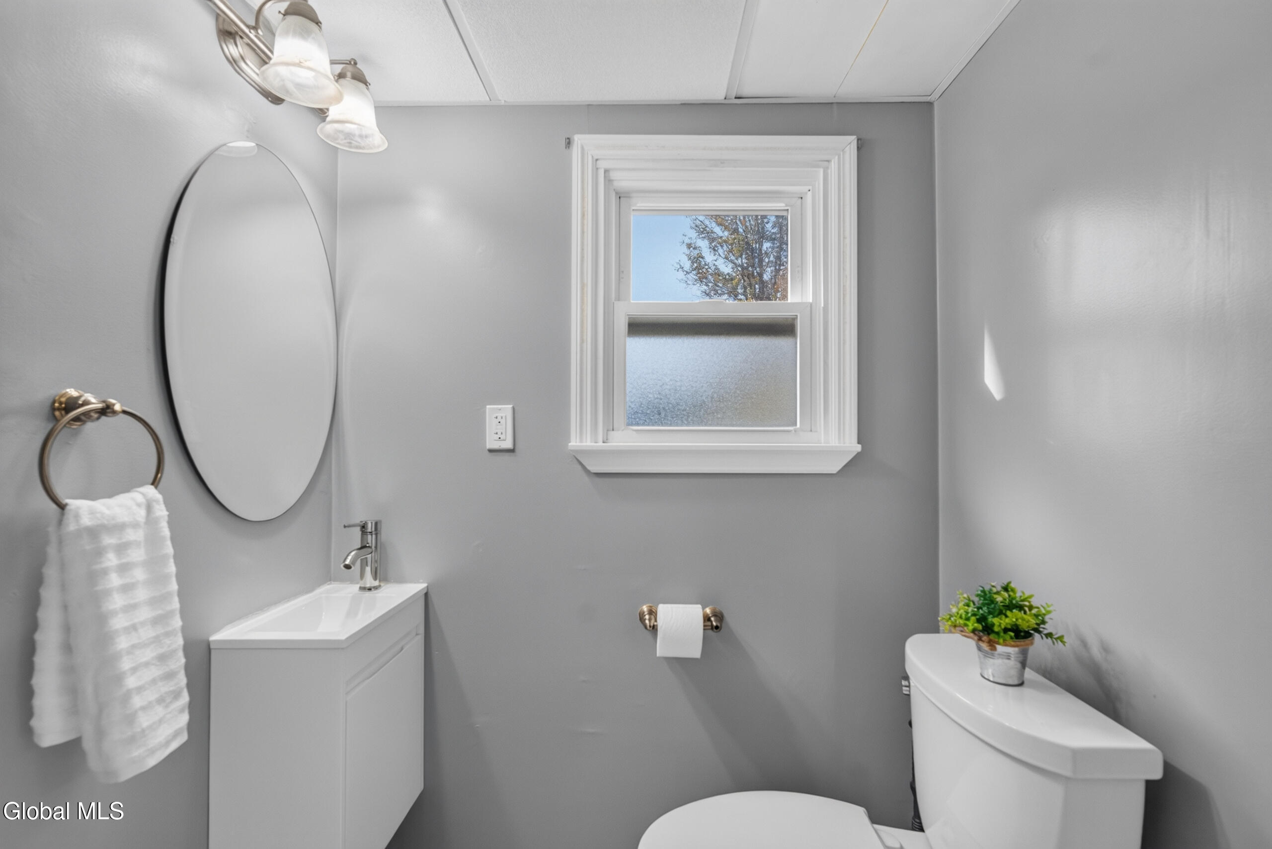 1816 Providence Avenue Niskayuna NY 12309