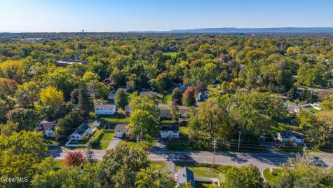 1816 Providence Avenue Niskayuna NY 12309