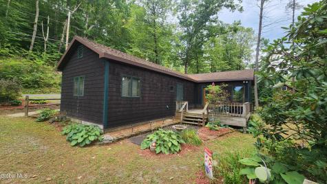 721 E River Drive Lake Luzerne NY 12846