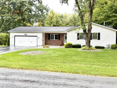 10 Pheasant Walk Queensbury NY 12804