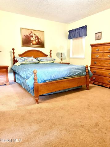10 Pheasant Walk Queensbury NY 12804