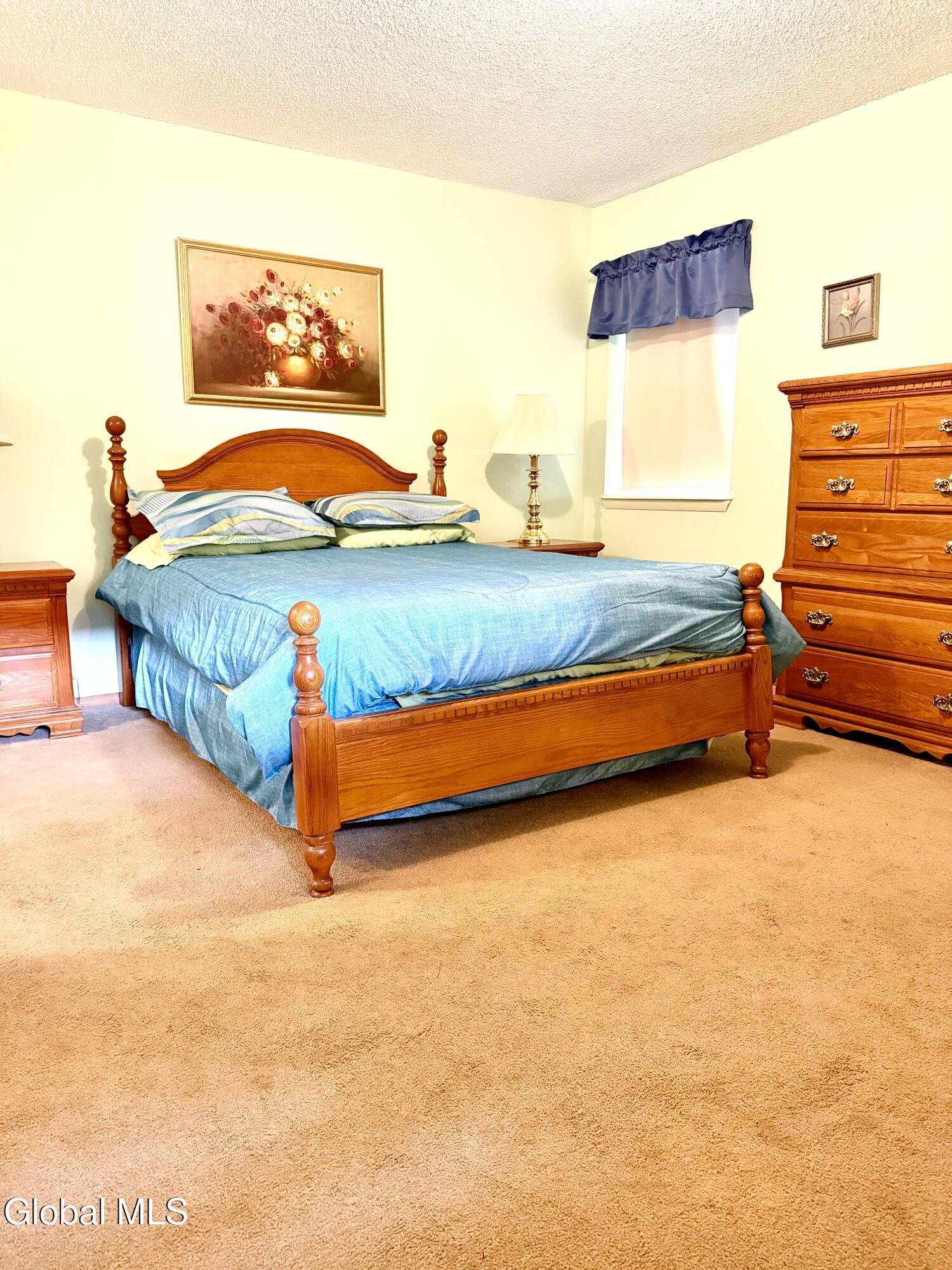10 Pheasant Walk Queensbury NY 12804