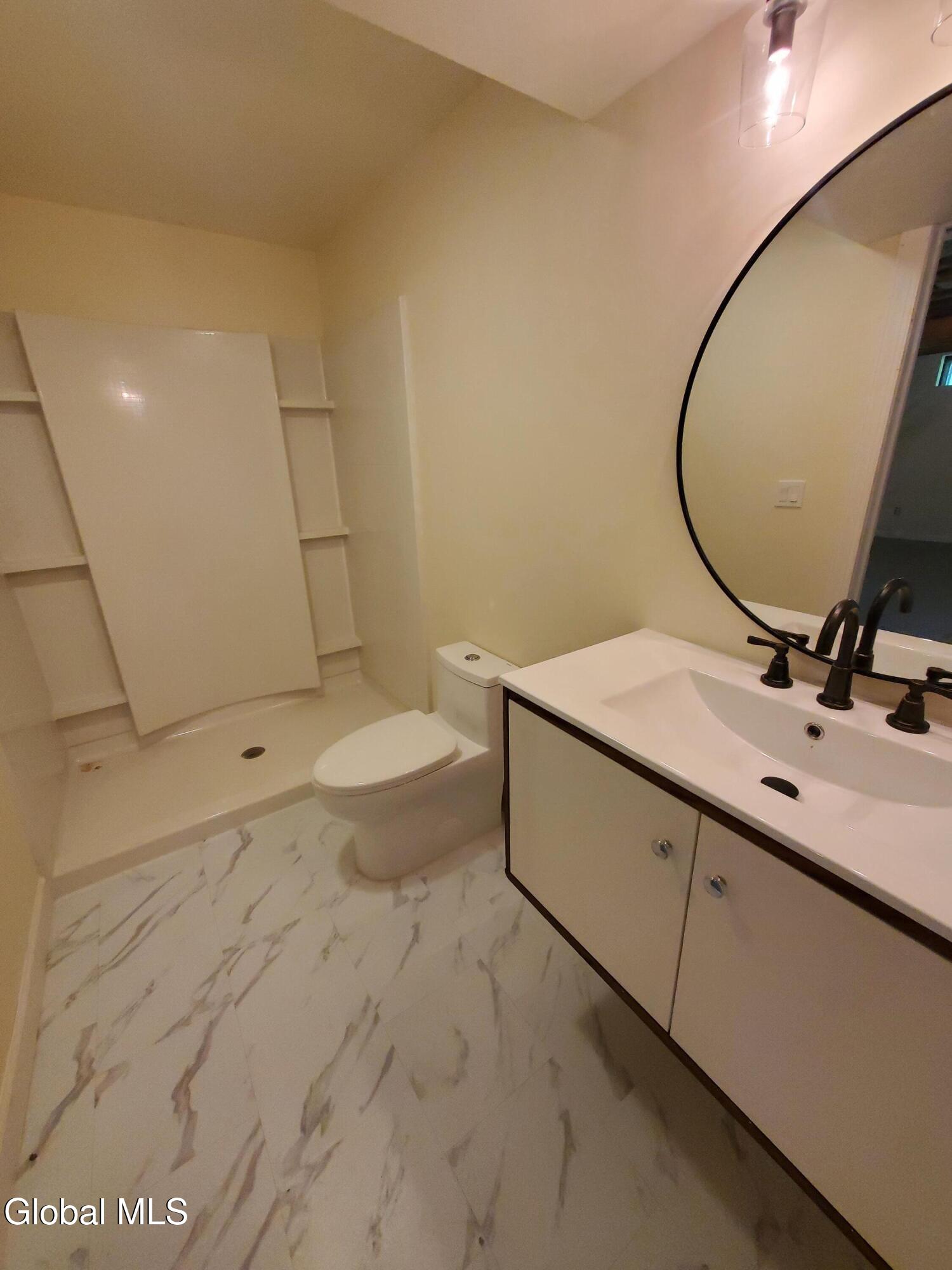 26 Gates Avenue N. Gansevoort NY 12831