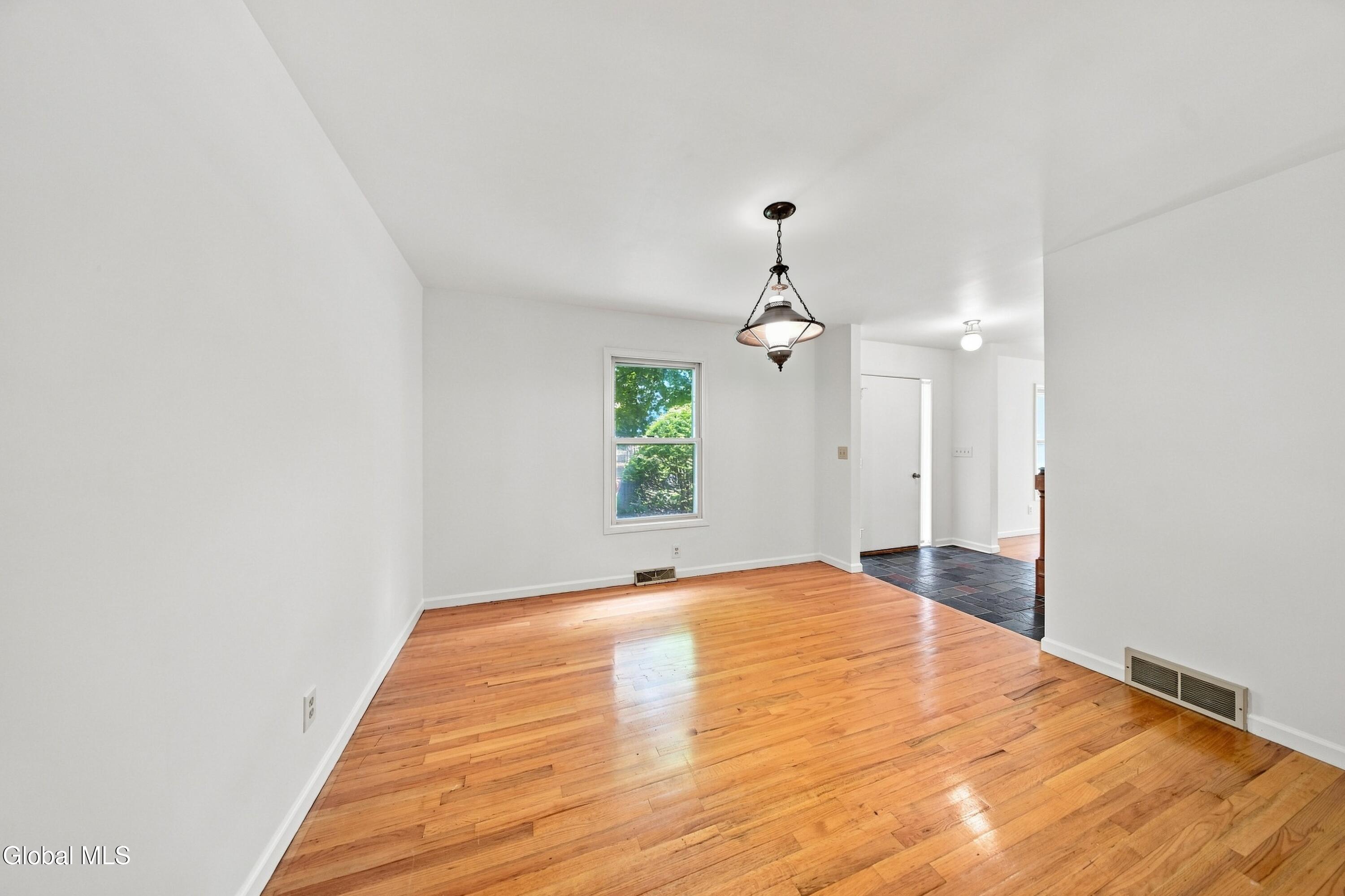 4 Laurel Drive Loudonville NY 12211