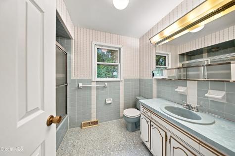 4 Laurel Drive Loudonville NY 12211