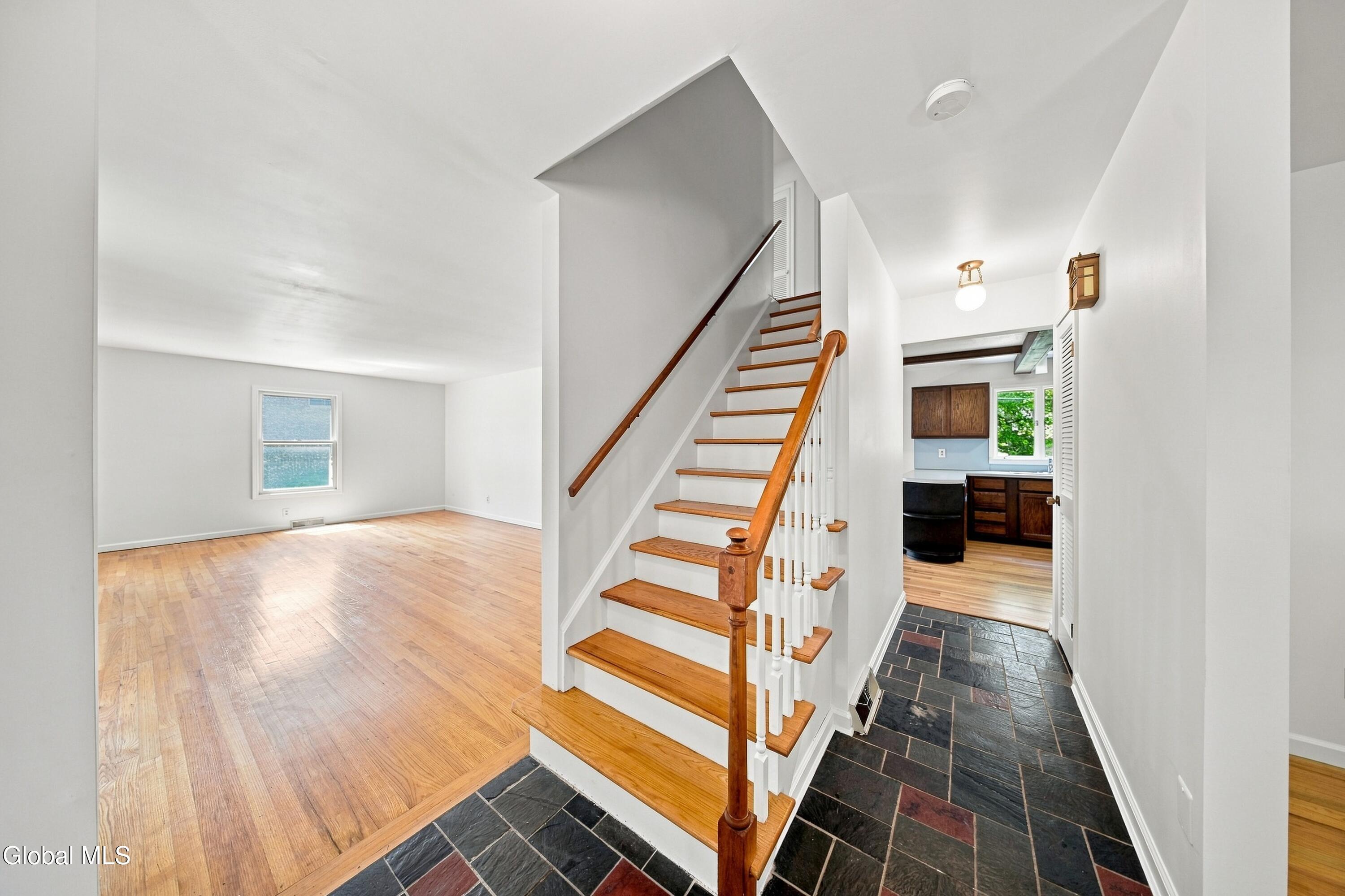 4 Laurel Drive Loudonville NY 12211