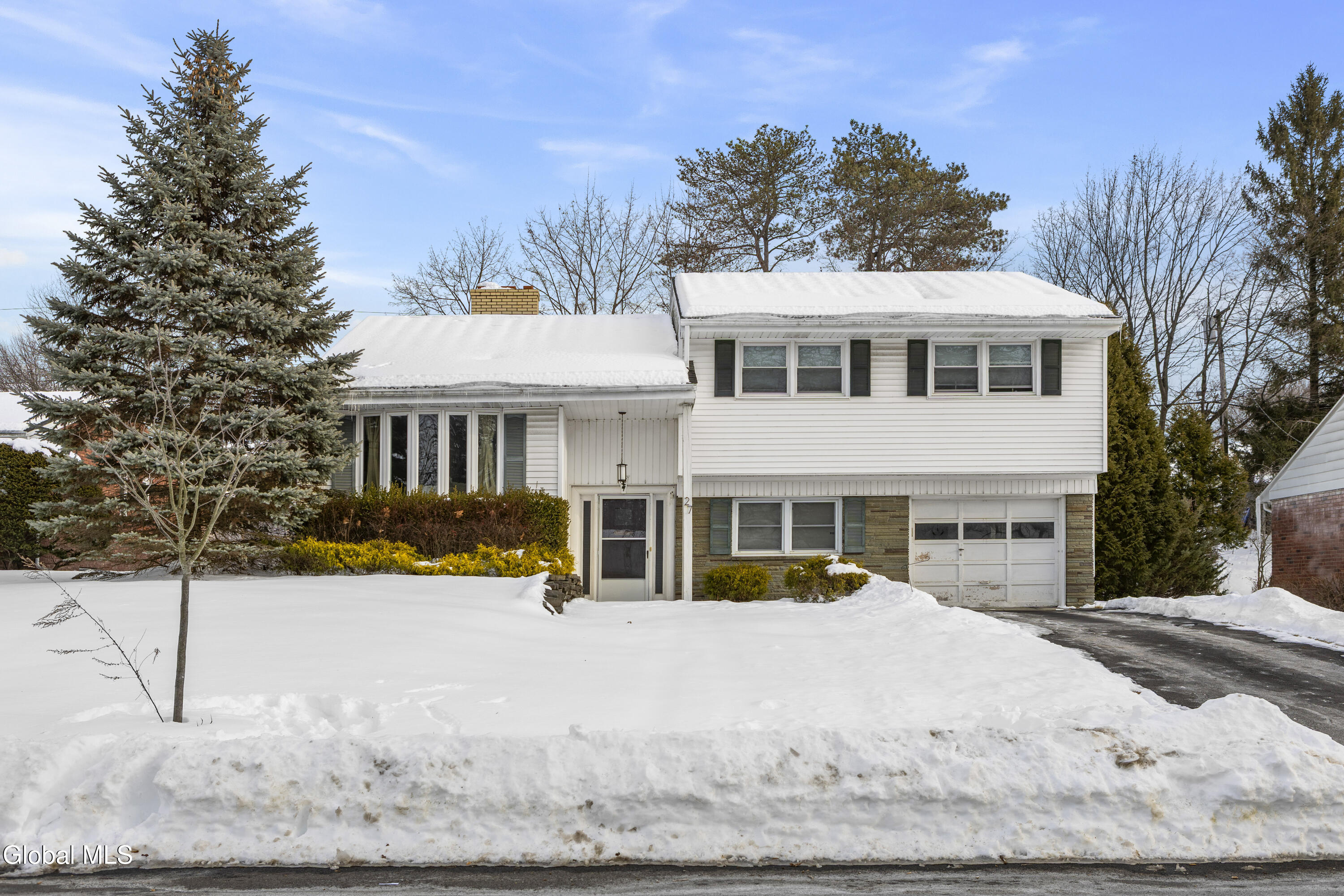 27 Davis Avenue Albany NY 12203