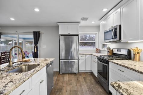 27 Davis Avenue Albany NY 12203