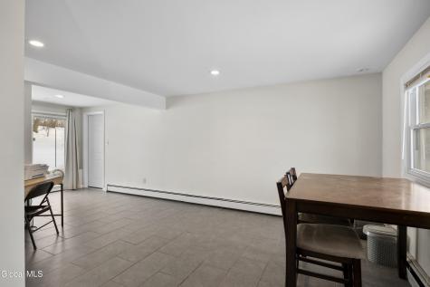 27 Davis Avenue Albany NY 12203
