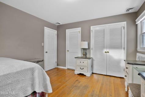 27 Davis Avenue Albany NY 12203
