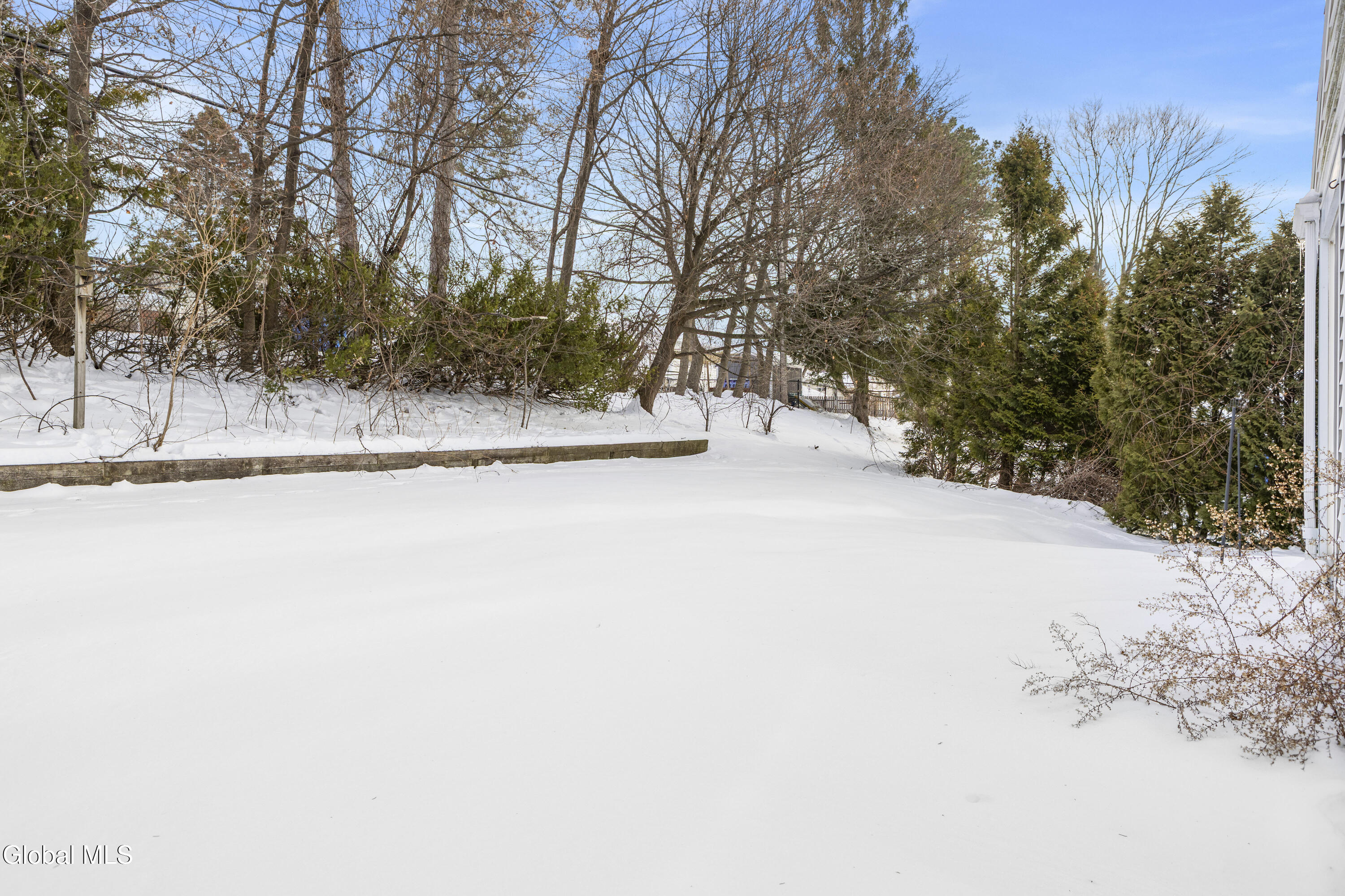 27 Davis Avenue Albany NY 12203