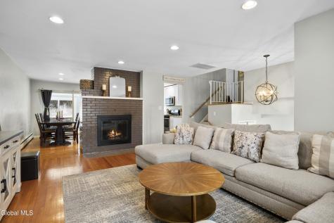 27 Davis Avenue Albany NY 12203
