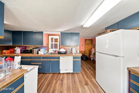 454 5th Avenue Troy NY 12182