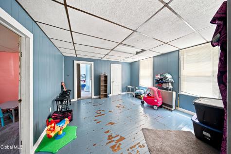 454 5th Avenue Troy NY 12182