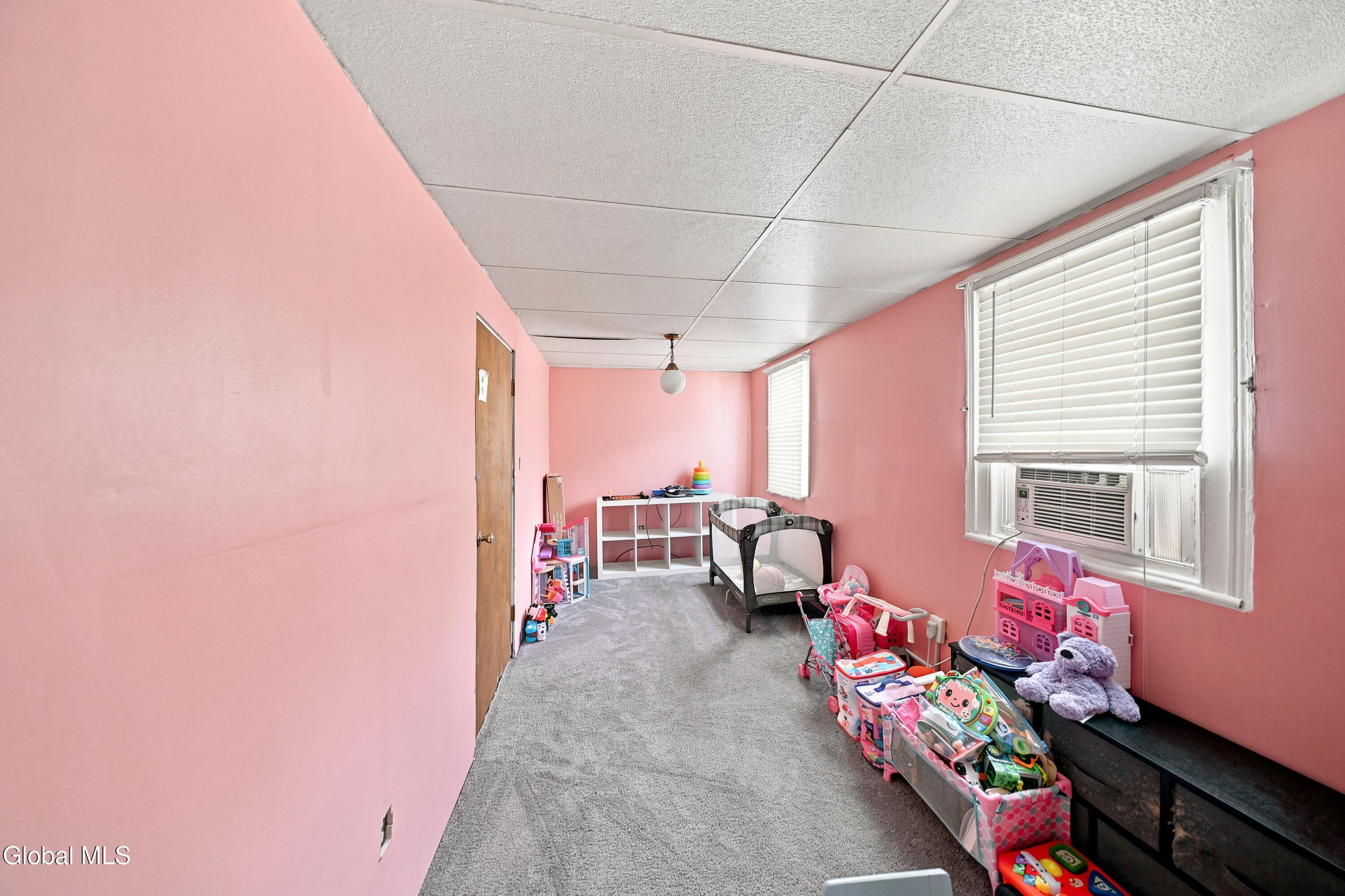 454 5th Avenue Troy NY 12182