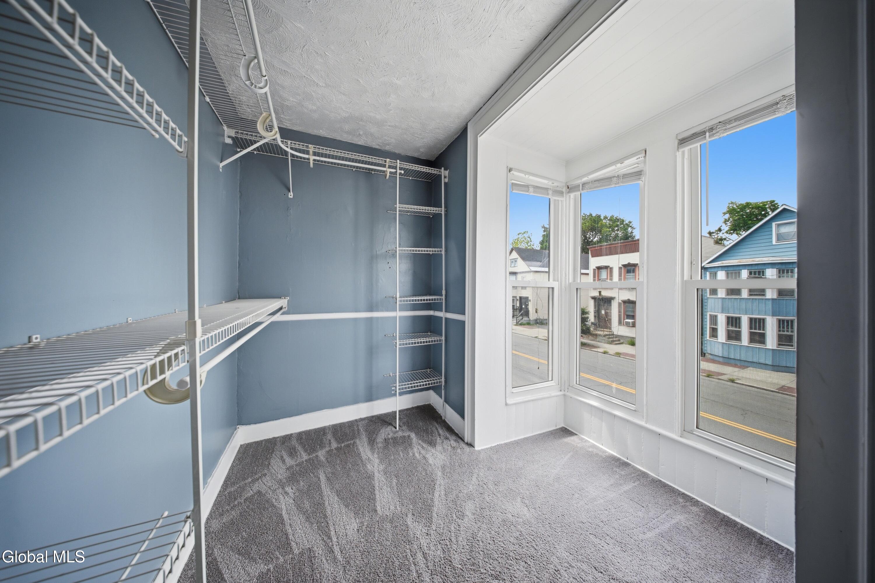 454 5th Avenue Troy NY 12182