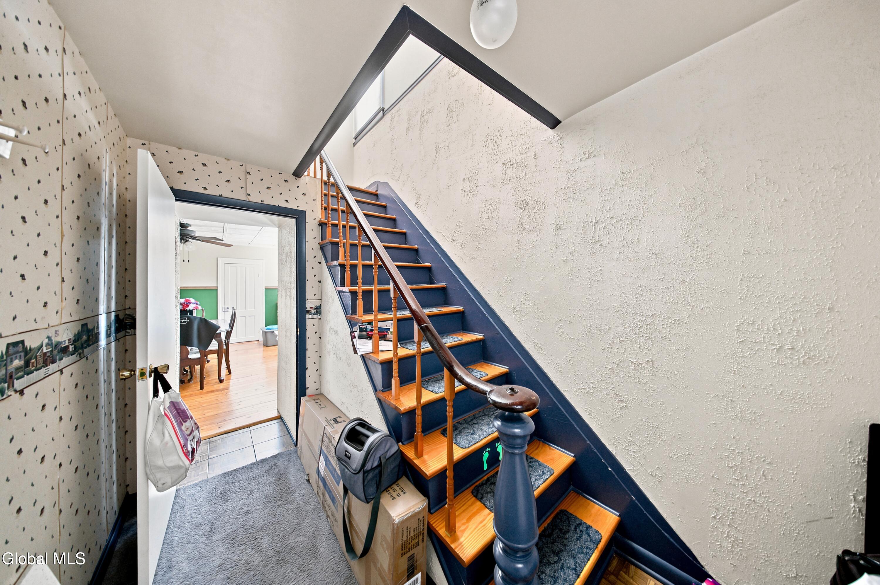 454 5th Avenue Troy NY 12182