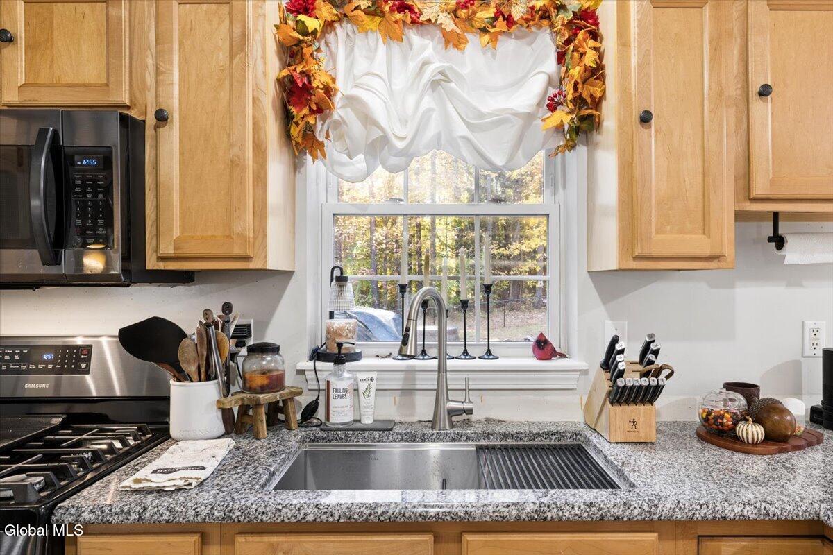 49 Nicole Drive Queensbury NY 12804