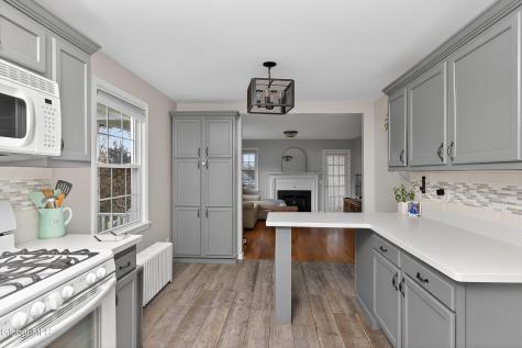 6483 Vosburgh Road Altamont NY 12009