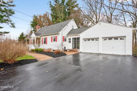 6483 Vosburgh Road Altamont NY 12009
