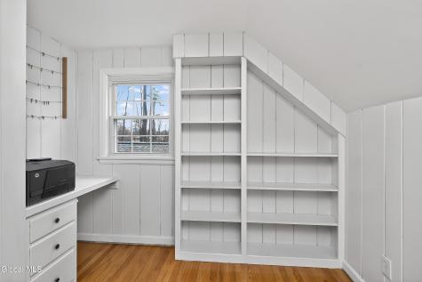 6483 Vosburgh Road Altamont NY 12009